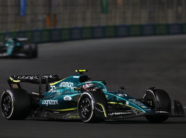 Titel-Bild zur News: Nico Hülkenberg fuhr zwei starke Rennen für Aston Martin, doch nun geht es zurück auf die Ersatzbank