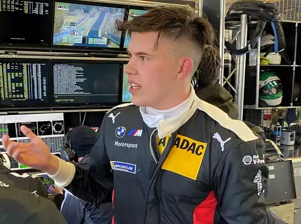 Titel-Bild zur News: Niklas Krütten tritt 2022 in zwei unterschiedlichen Klassen in drei Rennserien an