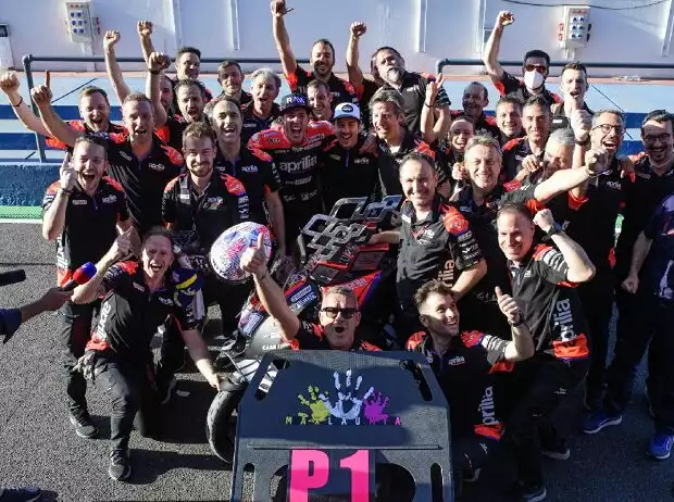 Aprilia feiert den ersten MotoGP-Sieg in Argentinien Titel-Bild zur News: Aprilia feiert den ersten MotoGP-Sieg in Argentinien