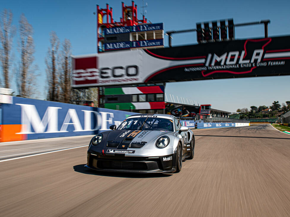 Porsche-Supercup-Test 2022 in Imola