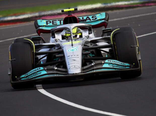 Titel-Bild zur News: Lewis Hamilton (Mercedes W13) beim Formel-1-Rennen in Australien 2022