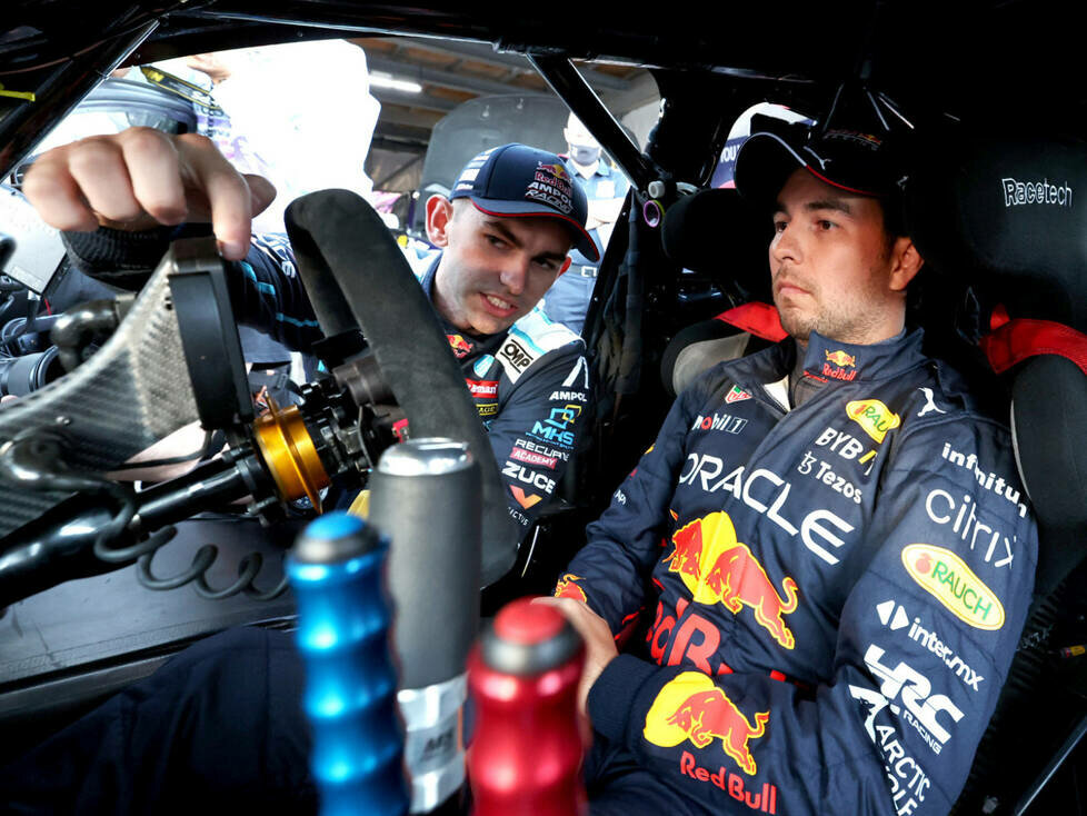 Sergio Perez im V8-Supercar von Broc Feeney