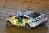 Bild zum Inhalt: NASCAR Bristol Dirt-Track: Kyle Busch staubt in letzter Kurve ab!