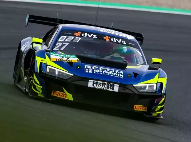 Rutronik Racing holte in beiden Sitzungen am Freitag die Bestzeit Titel-Bild zur News: Rutronik Racing holte in beiden Sitzungen am Freitag die Bestzeit