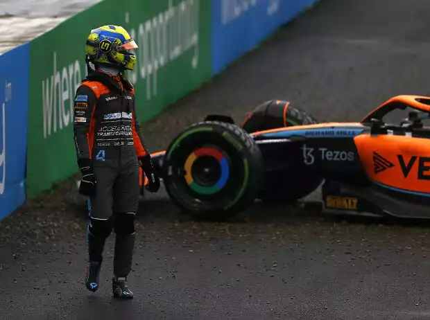 Lando Norris fliegt im Qualifying zum Formel-1-Rennen in Imola 2022 ab Titel-Bild zur News: Lando Norris fliegt im Qualifying zum Formel-1-Rennen in Imola 2022 ab