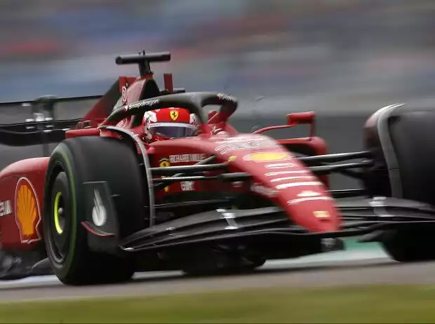 Charles Leclerc im Ferrari F1-75 in Imola 2022 Titel-Bild zur News: Charles Leclerc im Ferrari F1-75 in Imola 2022