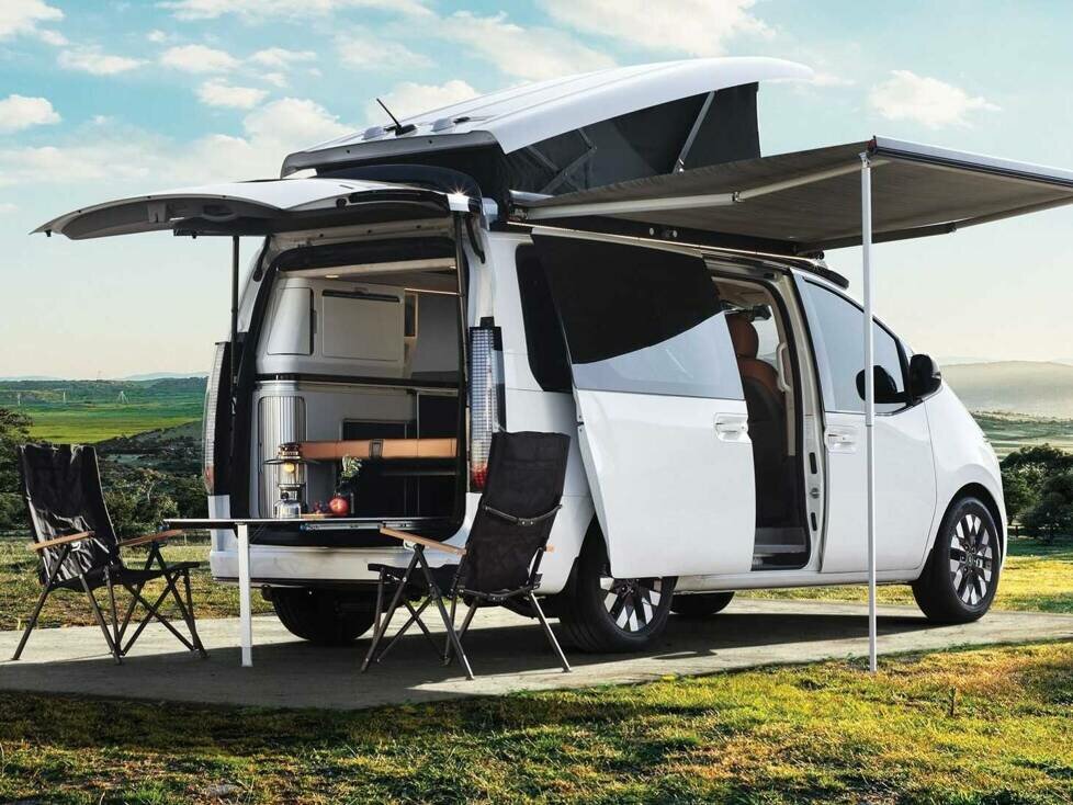 Hyundai Staria Lounge Camper