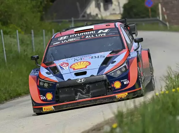 Ott Tänak im Hyundai i20 N Rally1 bei der Rallye Kroatien 2022 Titel-Bild zur News: Ott Tänak im Hyundai i20 N Rally1 bei der Rallye Kroatien 2022