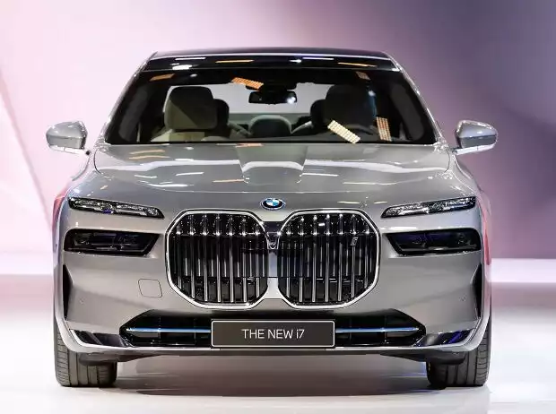 2022 BMW i7 - Premiere Titel-Bild zur News: 2022 BMW i7 - Premiere