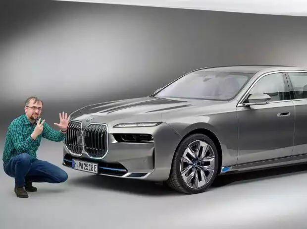 2022 BMW i7 Titel-Bild zur News: 2022 BMW i7