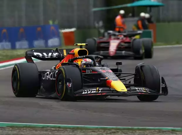 Titel-Bild zur News: Sergio Perez, Charles Leclerc