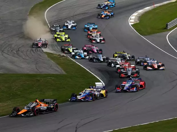 Start zum IndyCar-Auftakt 2021 im Barber Motorsports Park in Birmingham: Patricio O'Ward führt Titel-Bild zur News: Start zum IndyCar-Auftakt 2021 im Barber Motorsports Park in Birmingham: Patricio O'Ward führt