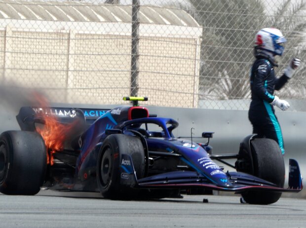 Nicholas Latifi, Feuer Nicholas Latifi, Feuer