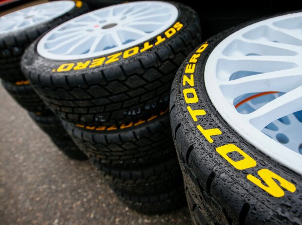 Pirelli-Regenreifen für die Rallye-WM (WRC)