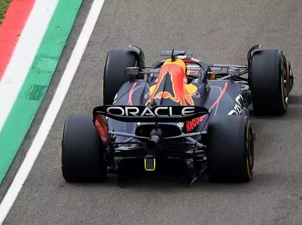 Max Verstappen (Red BUll RB18) beim Formel-1-Rennen in Imola 2022 Titel-Bild zur News: Max Verstappen (Red BUll RB18) beim Formel-1-Rennen in Imola 2022