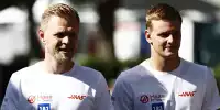 Kevin Magnussen und Mick Schumacher (Haas) vor dem Formel-1-Rennen in Melbourne 2022