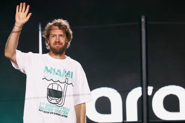 Sebastian Vettel Aston Martin Aston Martin F1 ~Sebastian Vettel (Aston Martin) ~ Sebastian Vettel Aston Martin Aston Martin F1 ~Sebastian Vettel (Aston Martin) ~