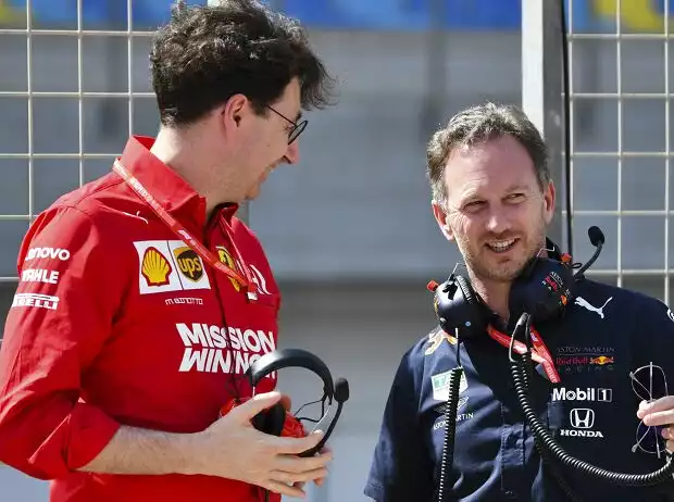 Ferrari-Teamchef Mattia Binotto und Red-Bull-Teamchef Christian Horner Titel-Bild zur News: Ferrari-Teamchef Mattia Binotto und Red-Bull-Teamchef Christian Horner
