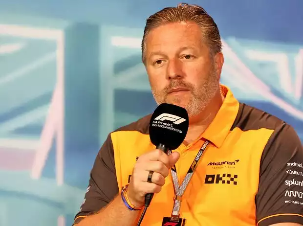 McLaren-Geschäftsführer Zak Brown beim Formel-1-Rennen in Imola 2022 Titel-Bild zur News: McLaren-Geschäftsführer Zak Brown beim Formel-1-Rennen in Imola 2022