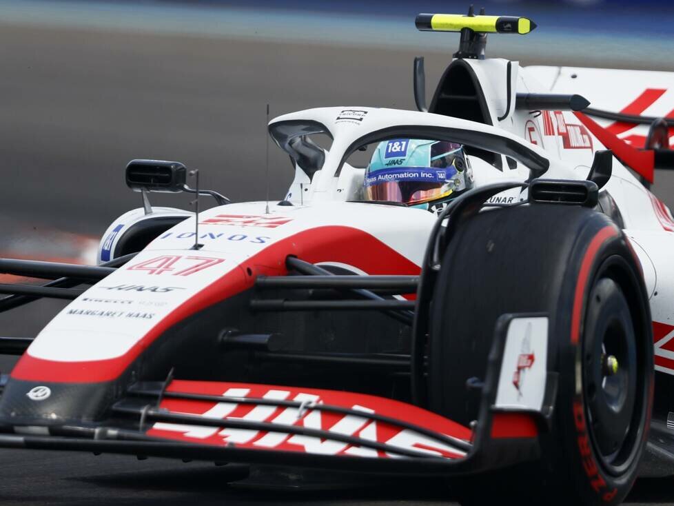 Mick Schumacher im Haas VF-22 beim Formel-1-Qualifying in Miami 2022
