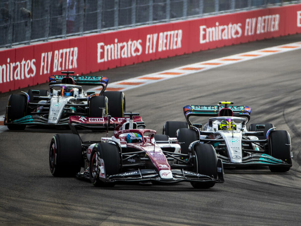 Valtteri Bottas, Lewis Hamilton, George Russell