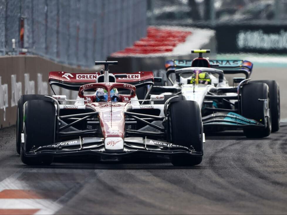 Valtteri Bottas, Lewis Hamilton