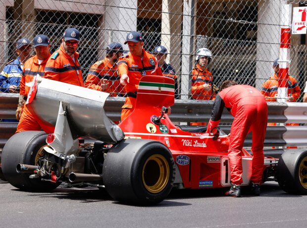 Titel-Bild zur News: Crash: Charles Leclerc mit dem Ferrari 313B von Niki Lauda aus der F1-Saison 1094