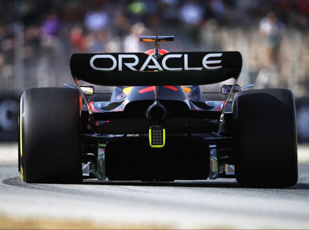 Max Verstappen (Red Bull RB18) im Training zum Formel-1-Rennen in Spanien 2022