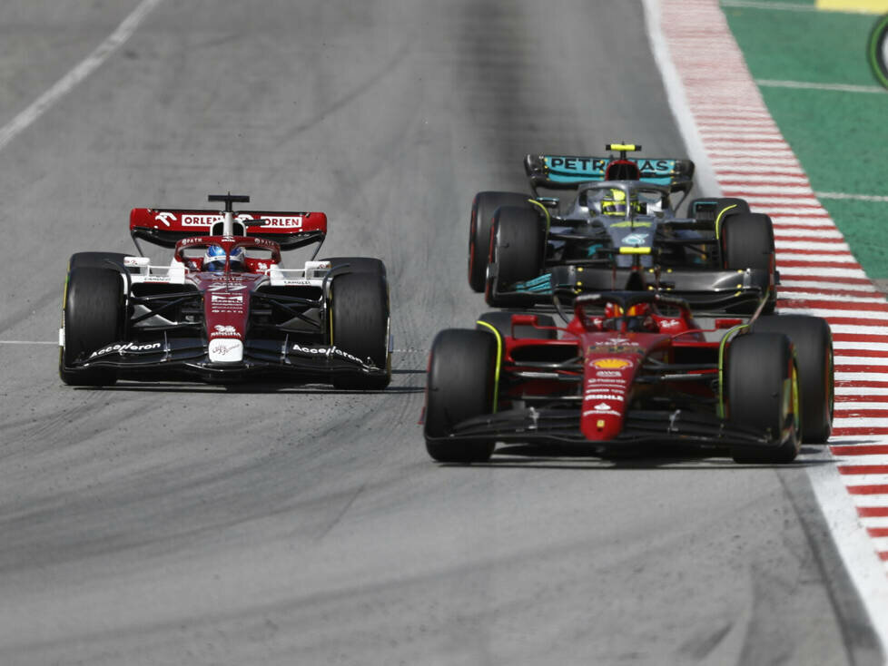 Carlos Sainz, Valtteri Bottas, Lewis Hamilton