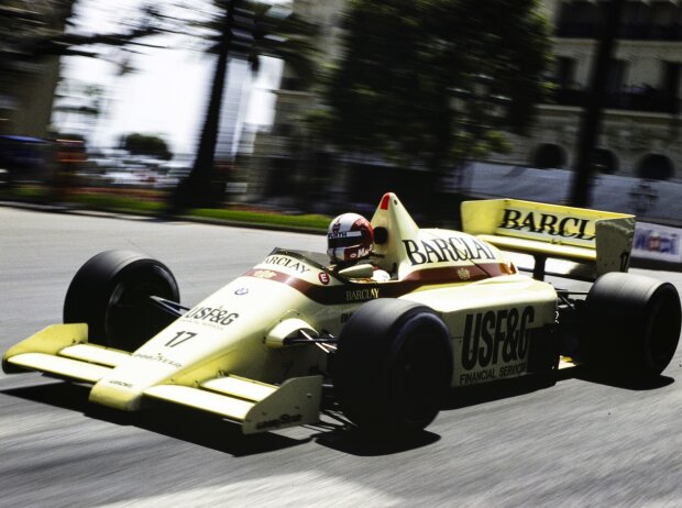 Titel-Bild zur News: Marc Surer am Casino, Grand Prix von Monaco 1986, Arrows