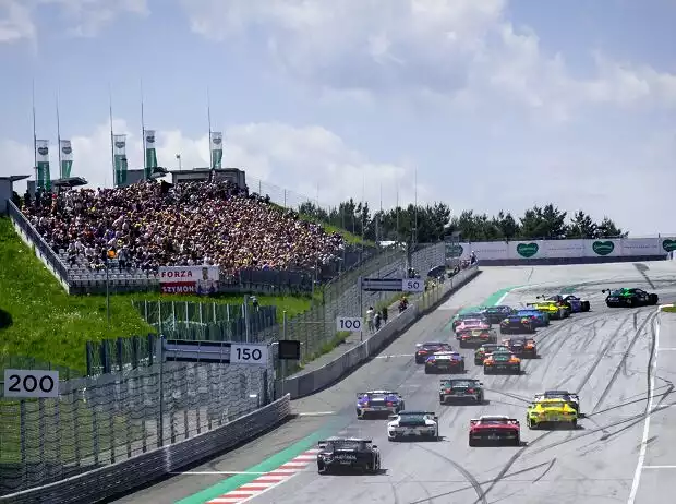 ADAC GT Masters Red Bull Ring 2022, Startphase Titel-Bild zur News: ADAC GT Masters Red Bull Ring 2022, Startphase