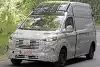 Bild zum Inhalt: Neuer Ford Transit Custom (2023) mit Hochdach erwischt