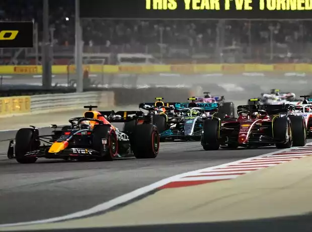 Startphase beim Formel-1-Rennen 2022 in Bahrain Titel-Bild zur News: Startphase beim Formel-1-Rennen 2022 in Bahrain