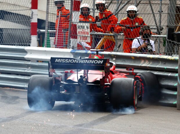 Titel-Bild zur News: Charles Leclerc (Ferrari) crasht im Qualifying zum Formel-1-Rennen in Monaco 2021