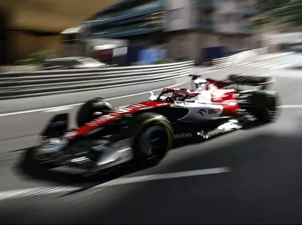 Titel-Bild zur News: Valtteri Bottas (Alfa Romeo) im Training zum Formel-1-Rennen in Monaco 2022