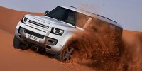 Land Rover Defender 130 Teaser