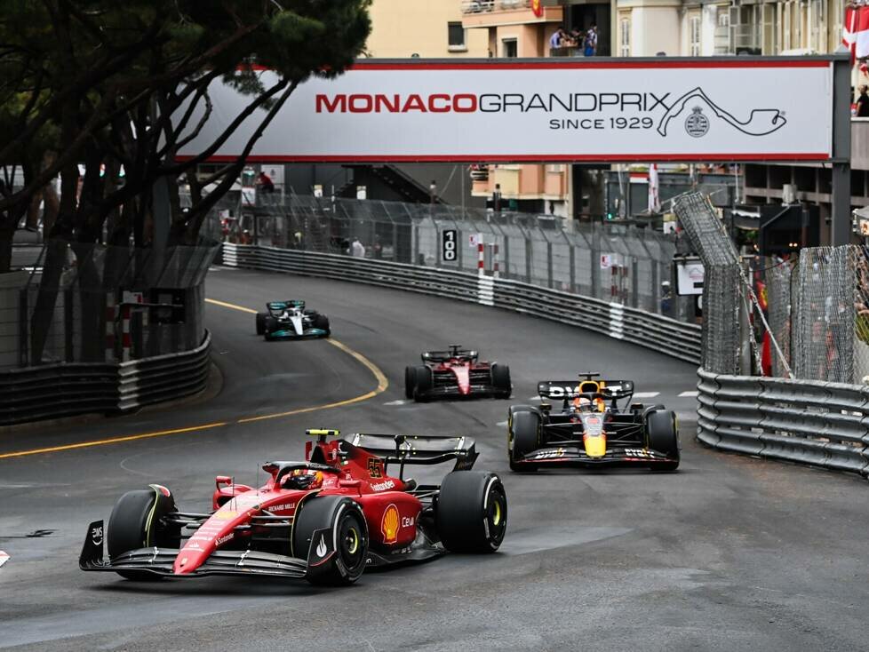 Carlos Sainz, Max Verstappen, Charles Leclerc