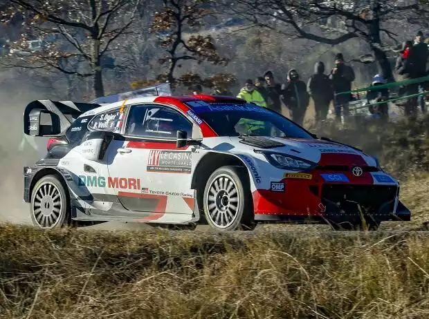 Sebastien Ogier im Toyota GR Yaris Rally1 bei der Rallye Monte-Carlo 2022 Titel-Bild zur News: Sebastien Ogier im Toyota GR Yaris Rally1 bei der Rallye Monte-Carlo 2022
