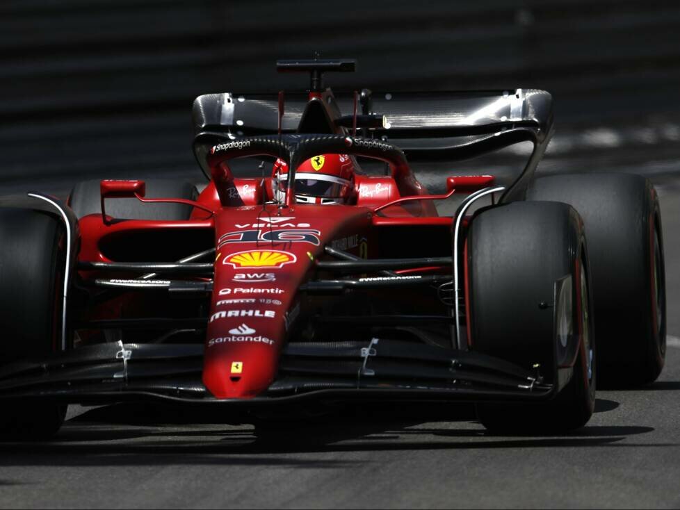 Charles Leclerc im Ferrari F1-75 beim Grand Prix in Monaco 2022