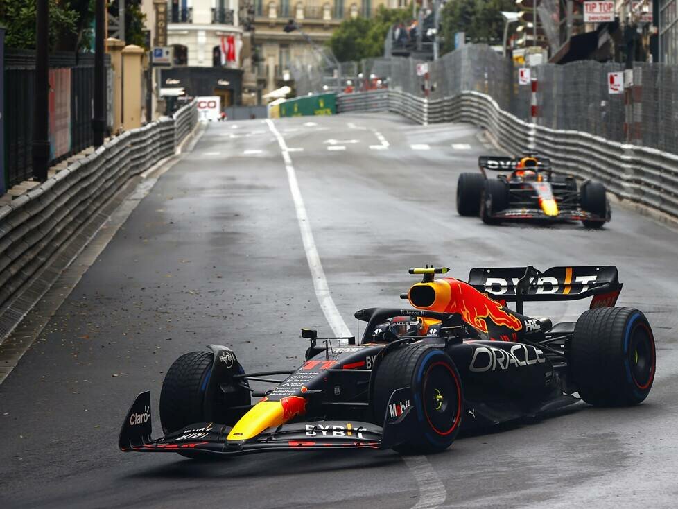 Sergio Perez, Max Verstappen