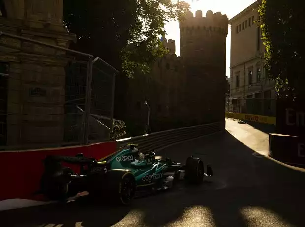 Sebastian Vettel (Aston Martin AMR22) im Freien Training zum Formel-1-Rennen in Baku 2022 Titel-Bild zur News: Sebastian Vettel (Aston Martin AMR22) im Freien Training zum Formel-1-Rennen in Baku 2022