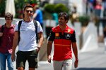Carlos Sainz (Ferrari) und George Russell (Mercedes) 