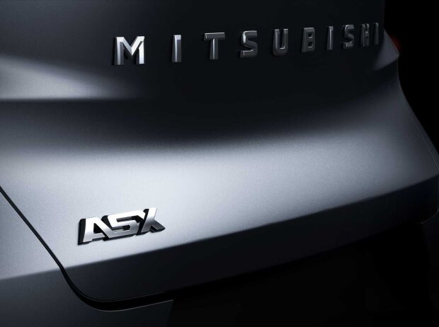 Titel-Bild zur News: Mitsubishi ASX (2023): Marken- und Modellschriftzug am Heck