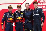 Sergio Perez (Red Bull), Max Verstappen (Red Bull) und George Russell (Mercedes) 