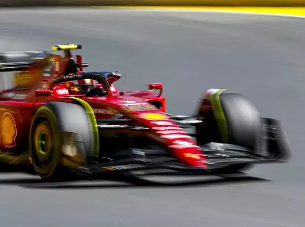 Titel-Bild zur News: Carlos Sainz im Ferrari F1-75 in Baku 2022