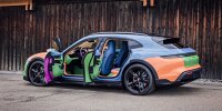 Porsche Taycan 4 Cross Turismo Art Car von Sean Wotherspoon