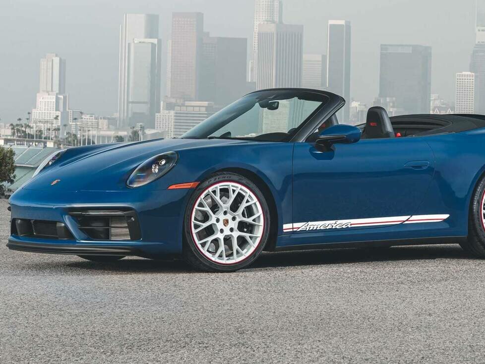 Porsche 911 GTS Cabriolet America Edition (2023)