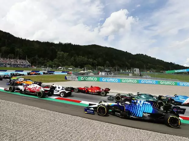 Titel-Bild zur News: Nicholas Latifi, Sebastian Vettel, Esteban Ocon