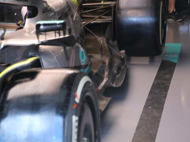 Aussparung am Mercedes von Lewis Hamilton