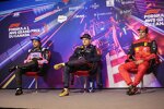Fernando Alonso (Alpine), Max Verstappen (Red Bull) und Carlos Sainz (Ferrari) 